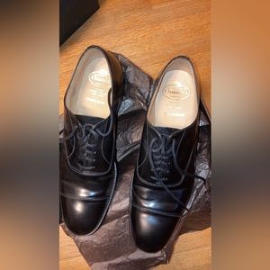 Church’s Diplomat Black 11